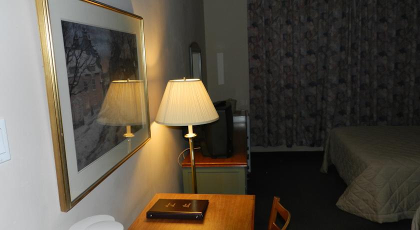 L'Auberge De L'Aeroport Inn ดอร์วาล ห้อง รูปภาพ
